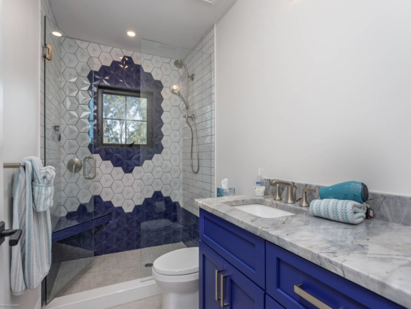 Luxurious Vacation Pool Home in Siesta Key 5 min walk to beach